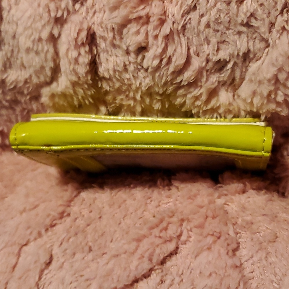 Kate Spade Sour Apple Green Patton Leather Wallet - Picture 5 of 17
